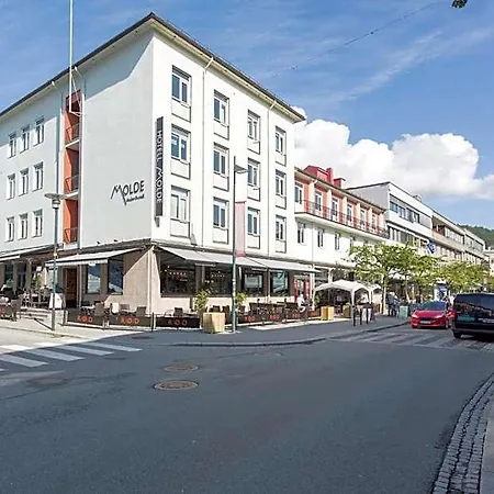 Hotell Molde 호텔 몰데